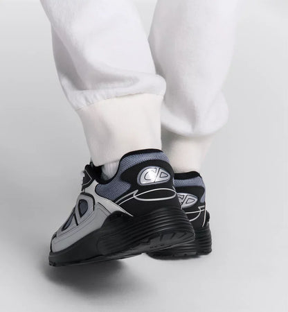 B30 Sneakers